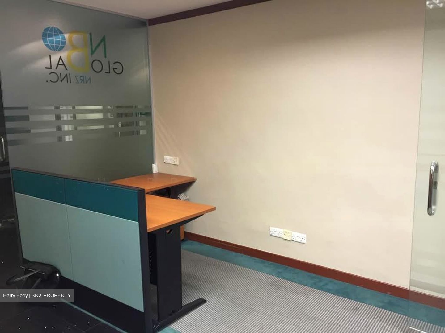 International Plaza (D2), Office #544180981